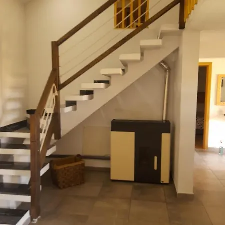 The House בית נופש *