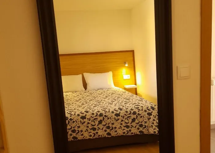 בית נופש The House *