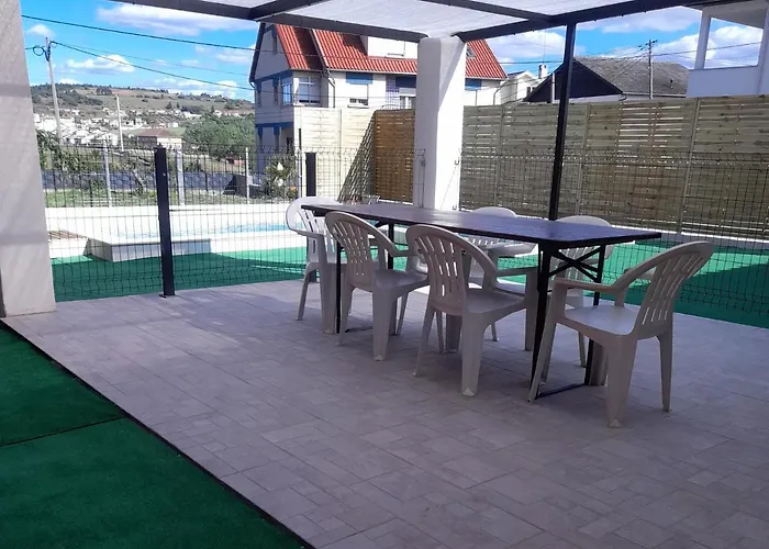 The House בית נופש